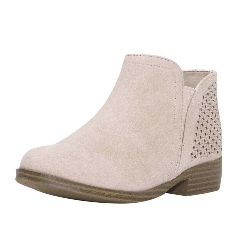 NWB Mia Kids Girls Darlette BlushFaux Leather Perforated Ankle Boots 12M